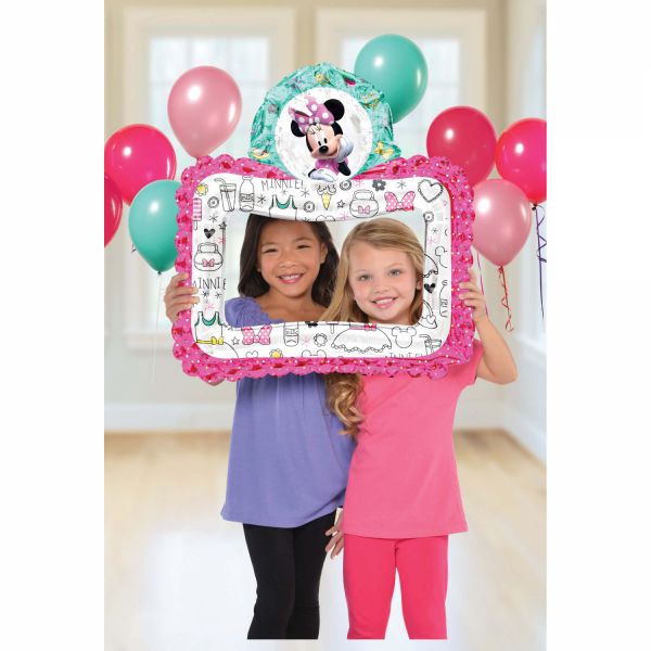 2 Kinder mit Folienballon Rahmen für Selfi